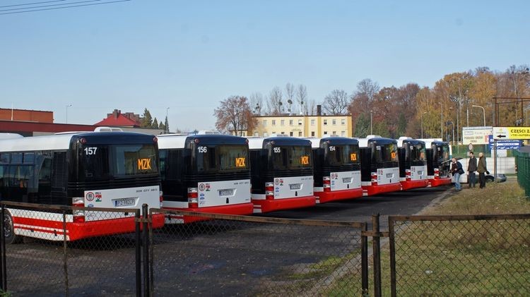 Takie autobusy będą od dziś wozić mieszkańców powiatu, mat. prasowe
