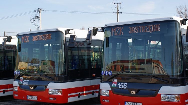 Takie autobusy będą od dziś wozić mieszkańców powiatu, mat. prasowe