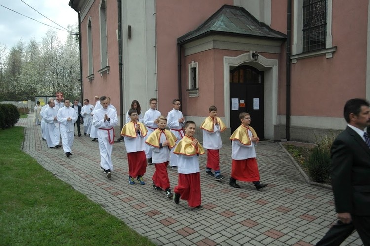 Wieki Czwartek w Wodzisławiu, Parafia Podwyższenia Krzyża Świętego w Zawadzie