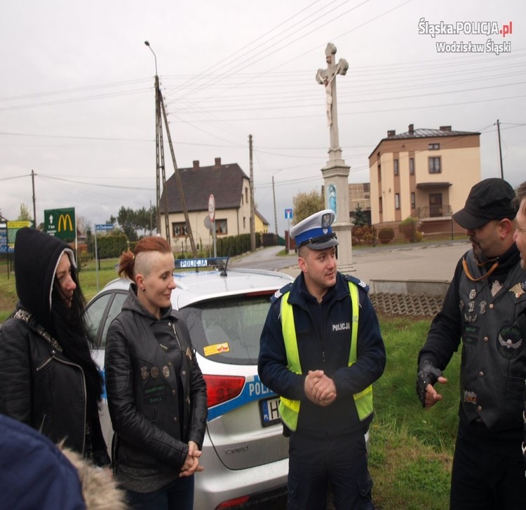 „Patrz w lusterka”: policjanci i motocykliści we wspólnej akcji, KPP Wodzisław Śl.