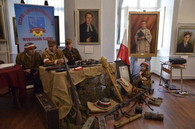 „Budowlanka” zdominowała konkurs historyczny „Armia Krajowa 1942-2017”, ZST w Wodzisławiu Śląskim