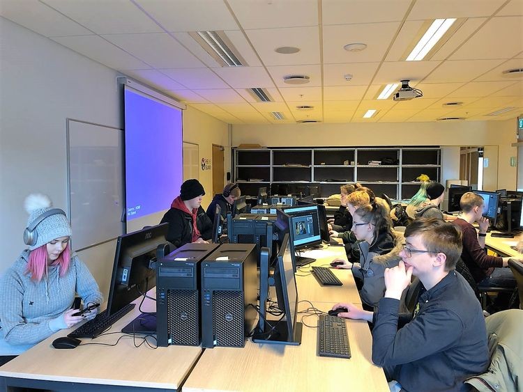 Nauczyciele PCKZiU zdobywali doświadczenie zawodowe na Islandii (wideo), PCKZiU w Wodzisławiu Śląskim