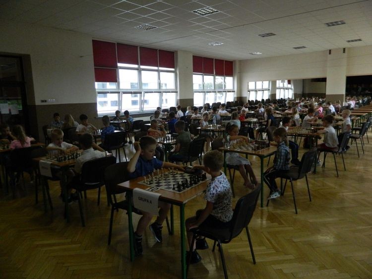 W Wodzisławiu nie brakuje młodych szachistów, UKS Baszta