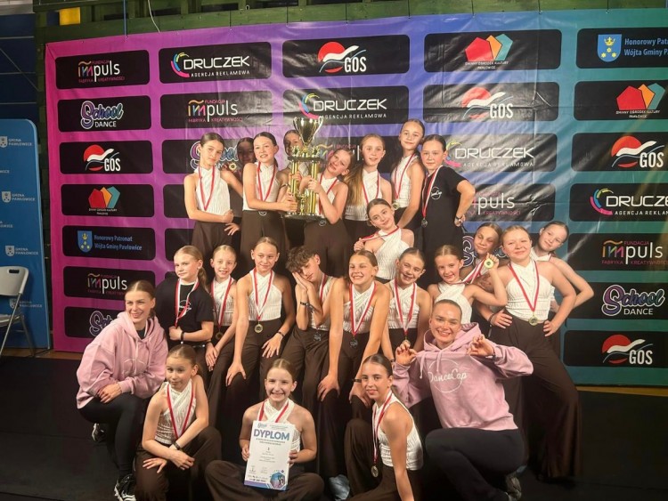 Taniec: Miraż i DanceCap przywożą medale z mistrzostw w Pawłowicach, Zespół Miraż, Zespół DanceCap