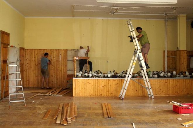 Demolka w sali czyli trwa remont Ośrodka Kultury w Mszanie, UG Mszany