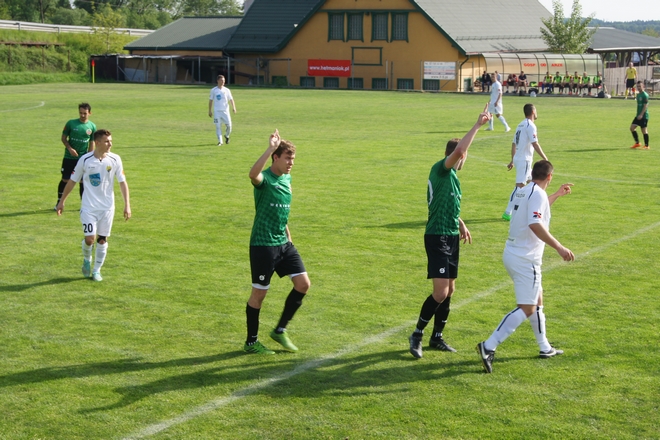 Unia Turza Śląska na trzy mecze przed końcem sezonu zapewniła sobie mistrzostwo IV ligi i udział w barażach o awans