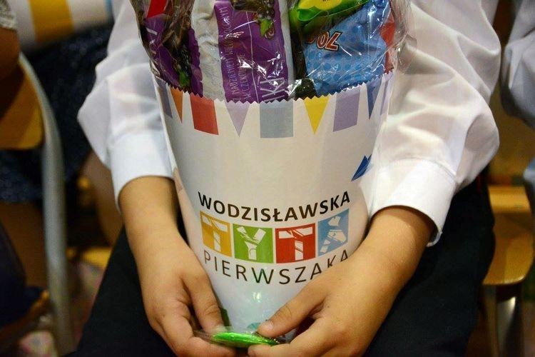 Wodzisław Śląski: 401 rogów obfitości dla 401 pierwszoklasistów, Gazeta Wodzisławska