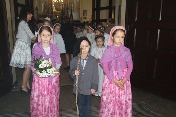 Turza: tysiące pielgrzymów na obchodach stulecia objawień fatimskich, Anna i Stanisław Sitek