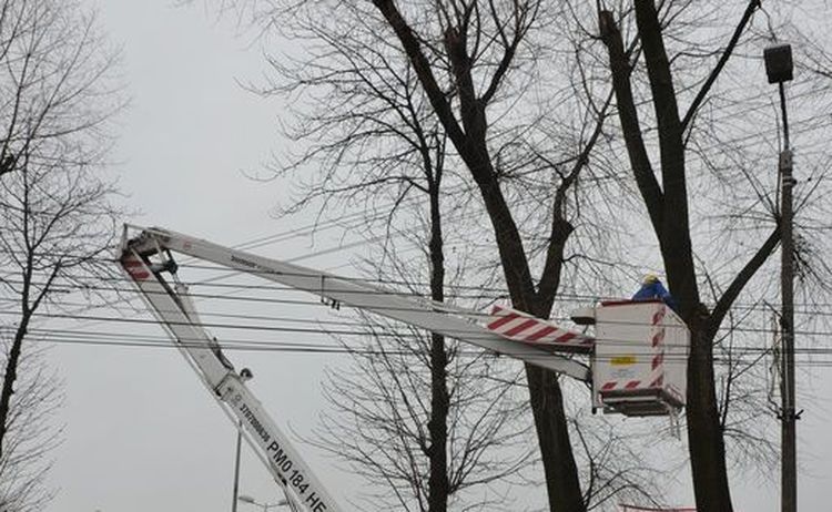 Wiele domów w Wodzisławiu nadal bez prądu. Kiedy awarie zostaną usunięte?, archiwum