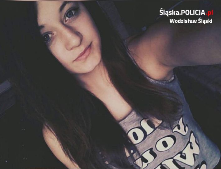 Zaginęła 15-letnia Karolina z Wodzisławia Śląskiego, Policja