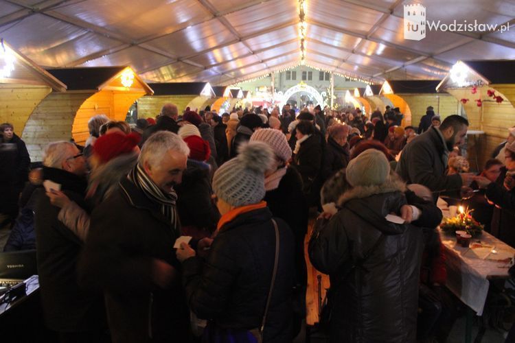 Wodzisławski Jarmark Bożonarodzeniowy: przed nami koncert zespołu Feel i wigilia dla mieszkańców, archiwum