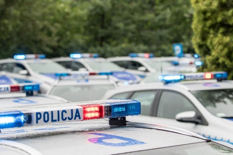 Rogów: 16-latek uciekał na motocyklu przed policją, Śląski Urząd Wojewódzki