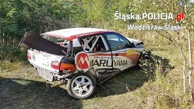 Mszana: wypadek podczas wyścigów samochodowych, Policja Wodzisław Śląski