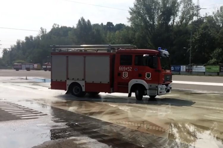Tak „driftują” strażacy z OSP Zawada!, 