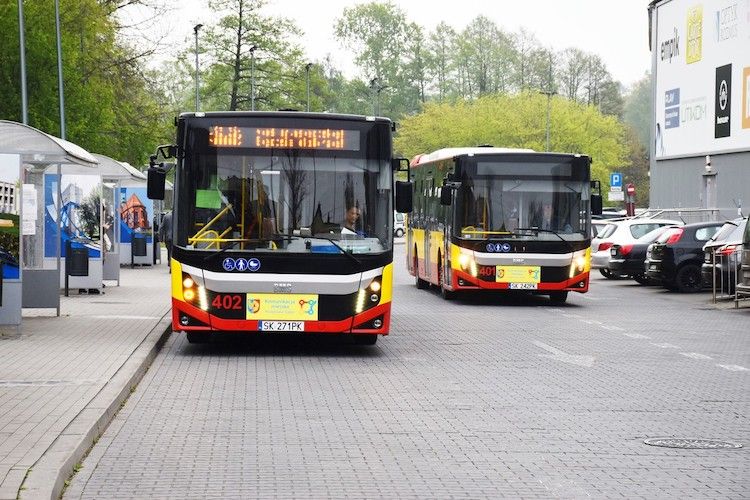 Więcej pasażerów w autobusach komunikacji miejskiej, materiały prasowe