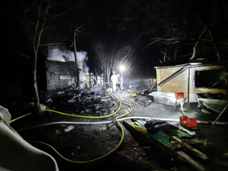 Radlin: pożar z tragicznym skutkiem. W budynku znaleziono zwęglone zwłoki, KP PSP Wodzisław Śląski