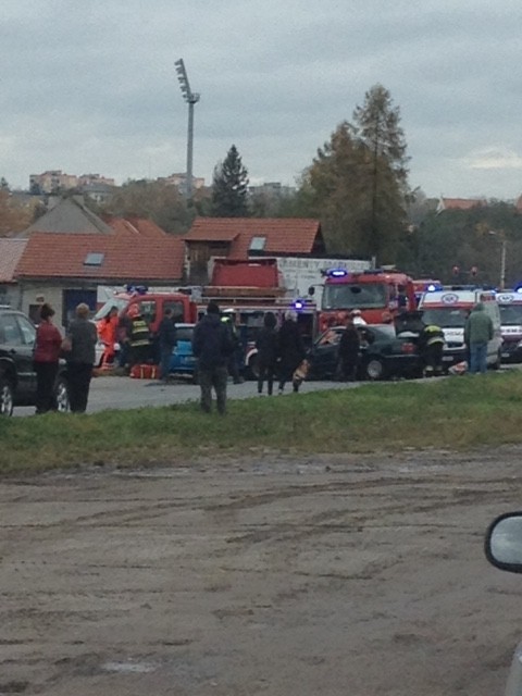 Wypadek na Bogumińskiej w Wodzisławiu. Sześć osób trafiło do szpitala, Czytelnik