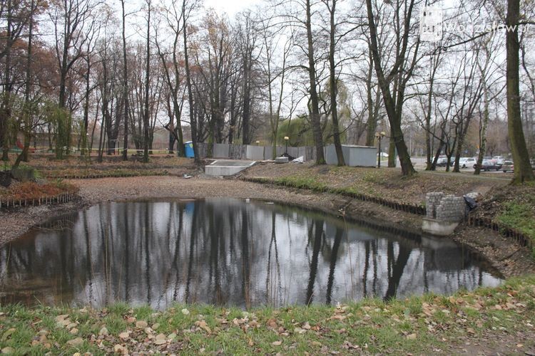 Park Miejski w Wodzisławiu przypomina pobojowisko, mk
