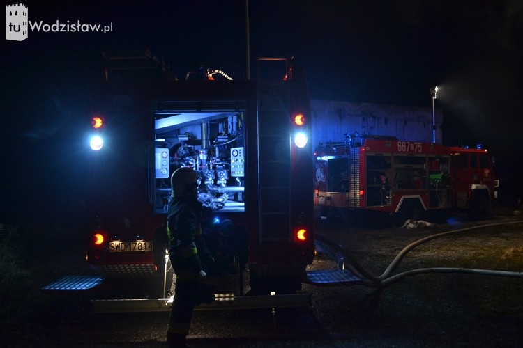 Pożar byłego PGR-u w Turzy Śląskiej. Strażacy walczyli z ogniem przez całą noc, Wacław Wrana