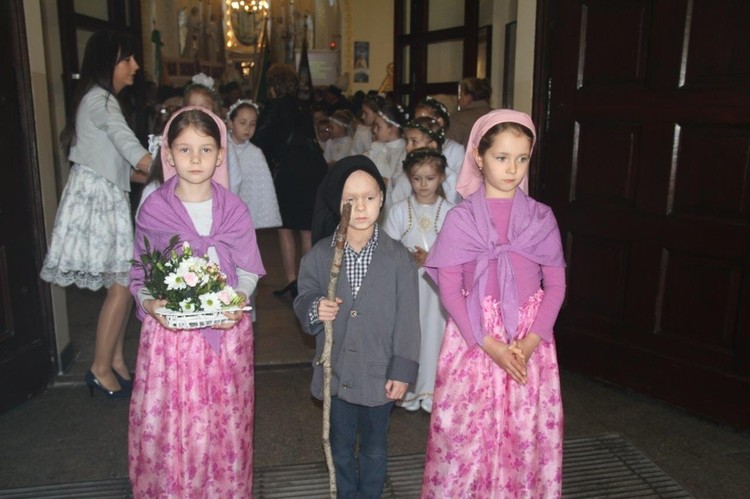 Turza: tysiące pielgrzymów na obchodach stulecia objawień fatimskich, Anna i Stanisław Sitek
