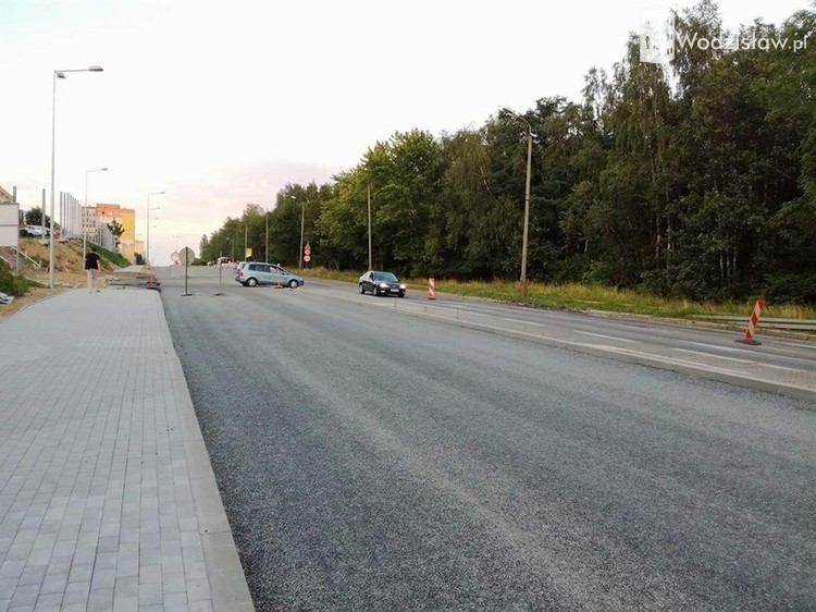 Trwa remont ulicy Matuszczyka w Wodzisławiu, mk