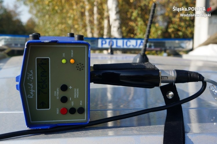 Kierowcy przekraczają dopuszczalną prędkość. Policjanci „wlepili” 54 mandaty, KPP Wodzisław
