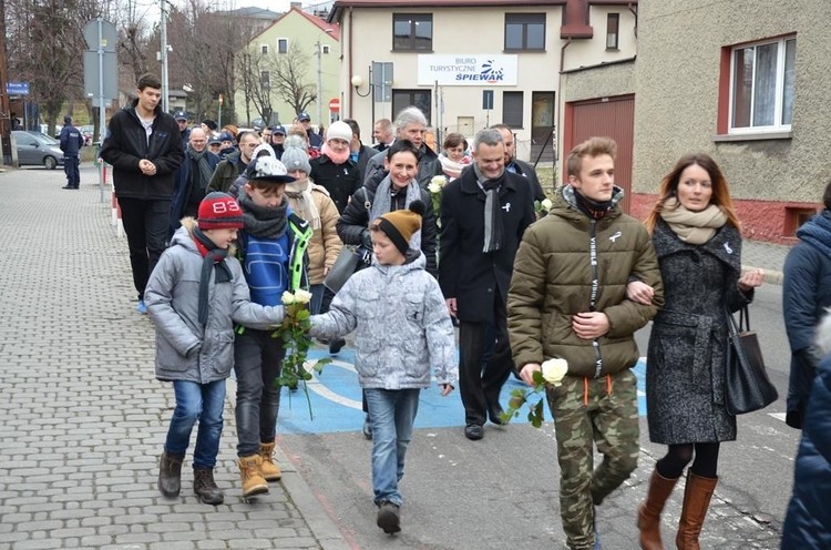 Przemaszerowali ulicami Wodzisławia przeciwko przemocy, Starostwo Powiatowe