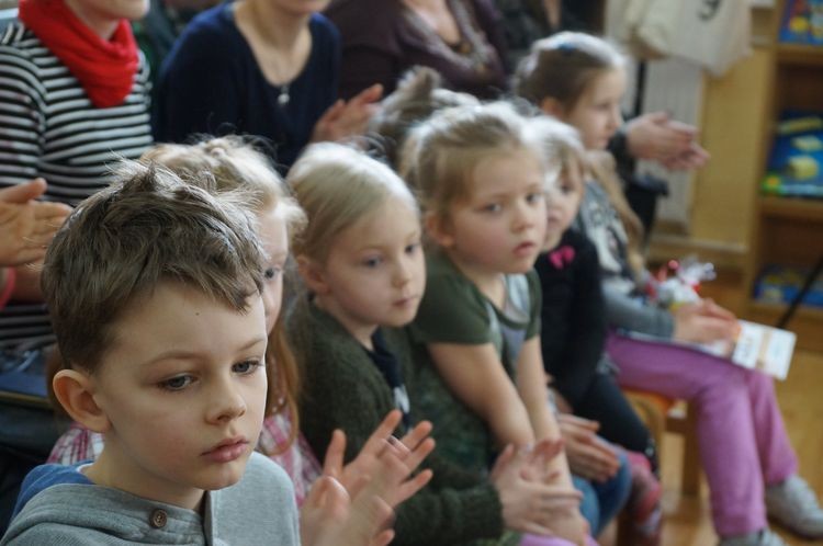 To zwycięzcy konkursu na najpiękniejszą pisankę wielkanocną, Biuro Prezydenta Miasta