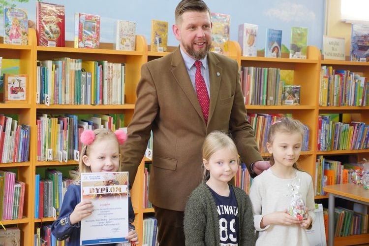 To zwycięzcy konkursu na najpiękniejszą pisankę wielkanocną, Biuro Prezydenta Miasta