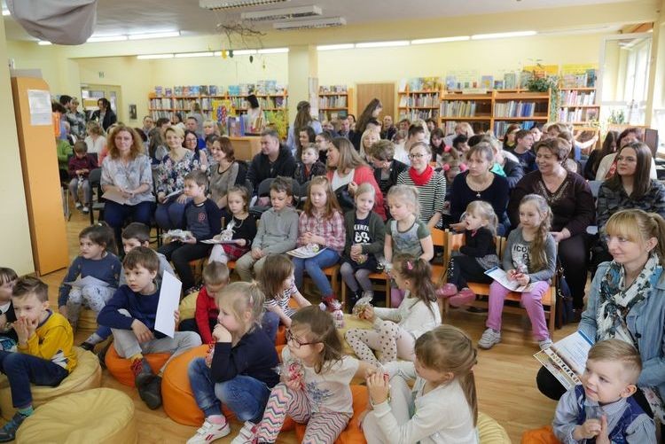 To zwycięzcy konkursu na najpiękniejszą pisankę wielkanocną, Biuro Prezydenta Miasta