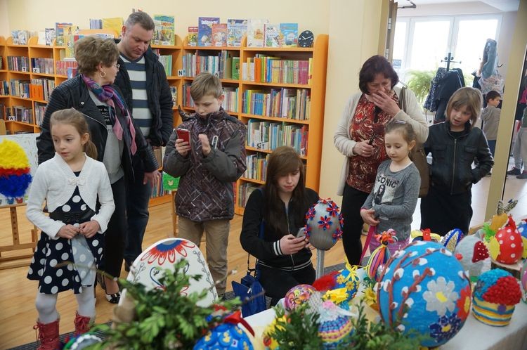 To zwycięzcy konkursu na najpiękniejszą pisankę wielkanocną, Biuro Prezydenta Miasta