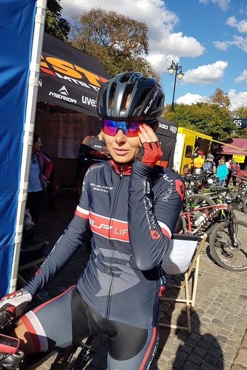 Zuzanna Krzystała z SUP Lifting Team Bugla Bike Service ze złotem w Kwidzynie, facebook.com/SUPLiftingTeam
