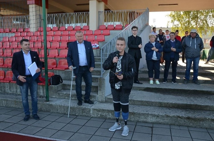 Charytatywny Turniej Piłki Nożnej o Puchar Starosty Wodzisławskiego, powiatwodzislawski.pl