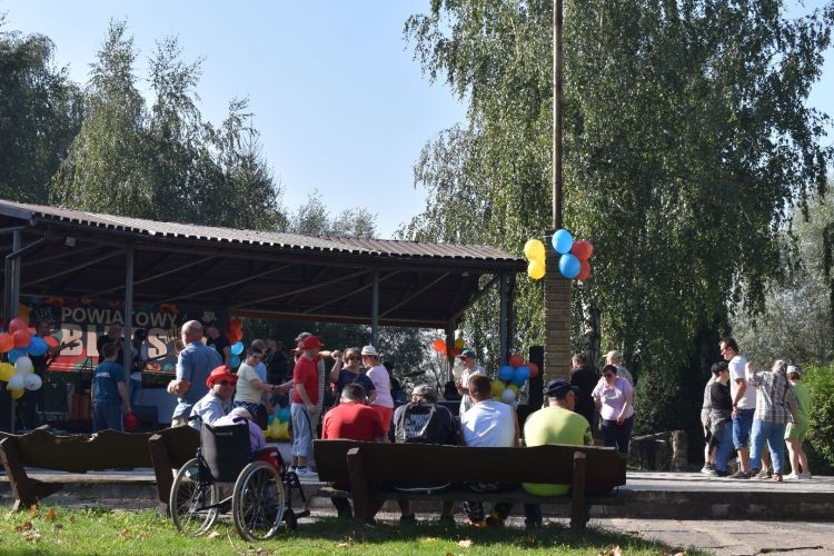 Prawie tysiąc osób bawiło się na „Powiatowym Bluesie” [zdjęcia], Powiat Wodzisławski