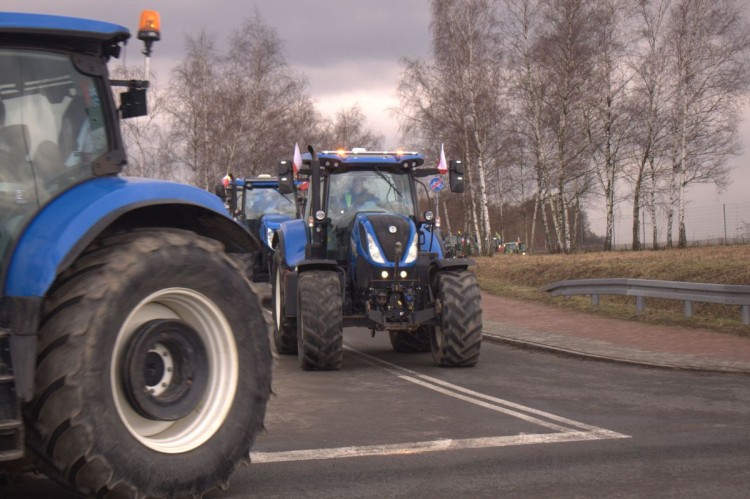 Protestują rolnicy w Gorzyczkach. Ponad 130 traktorów wyjechało na drogę [ZDJĘCIA], Kamil Budniok