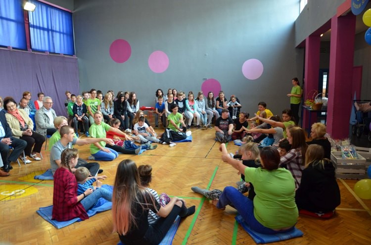 Wolontariusz z G2 świętowali i zaprosili gości, materiały prasowe Gimnazjum nr 2 w Wodzisławiu Śląskim
