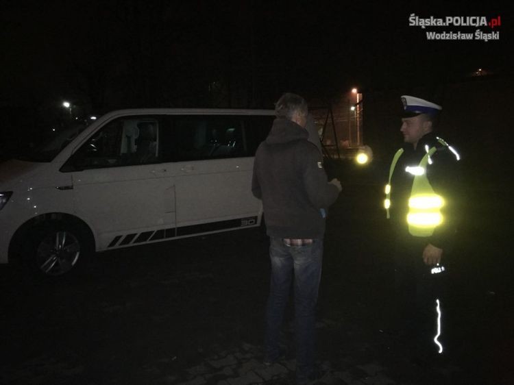 Wodzisławscy policjanci sprawdzali czy piesi noszą odblaski, Policja