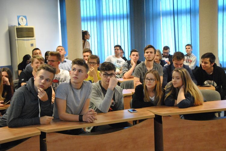 Uczniowie ZST sprawdzili swoją wiedzę na temat zrównoważonego rozwoju, ZST w Wodzisławiu Śląskim