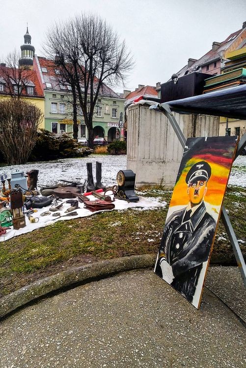 Portret Hitlera na jarmarku staroci w Wodzisławiu, Fotowodzisław