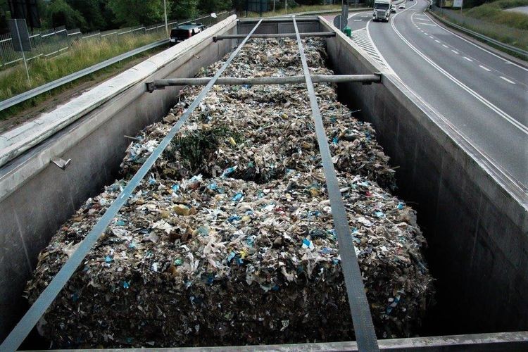 Trzy transporty odpadów z zagranicy zatrzymane na A1 w powiecie wodzisławskim, Krajowa Administracja Skarbowa