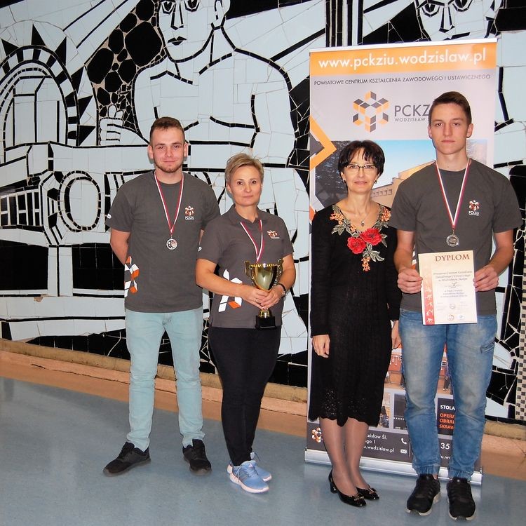 Uczniowie PCKZiU przywieźli srebrny medal z Wojewódzkiej Licealiady, PCKZiU w Wodzisławiu Śląskim