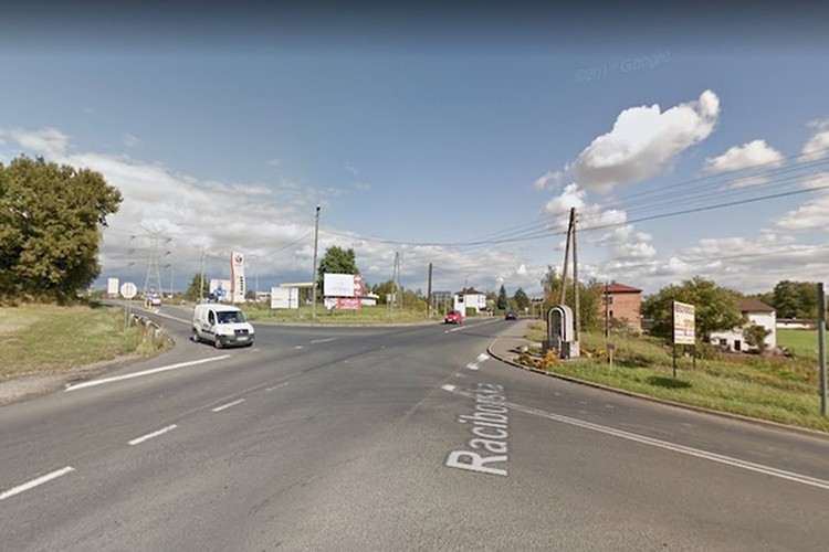 Feralne skrzyżowanie w Syryni. Starosta apeluje do ZDW, Google Maps