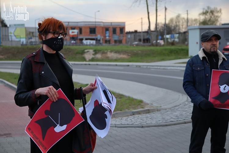 Nie chcą zakazu aborcji. Niecodzienny protest wodzisławianek w Rybniku, Bartłomiej Furmanowicz