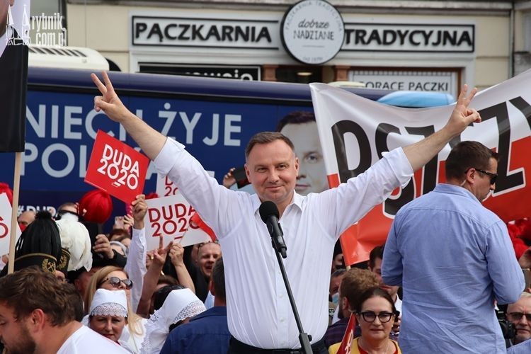 Exit poll: Andrzej Duda z najwyższym wynikiem! Będzie II tura, 