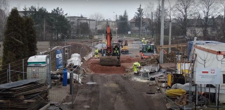 Budowa wiaduktu w Radlinie: końca prac nie widać, UM Radlin