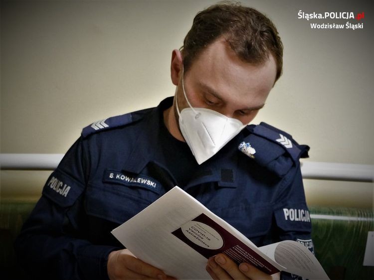Ruszyły szczepienia policjantów z Wodzisławia Śląskiego, 