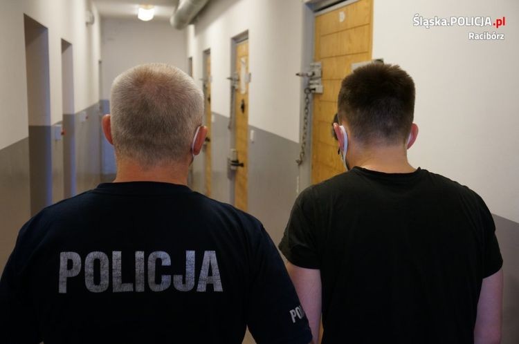 33-letni mieszkaniec powiatu prowadził narkobiznes, KPP Racibórz