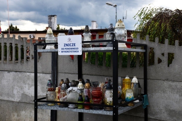Ekologiczna akcja na wodzisławskich cmentarzach, Miasto Wodzisław