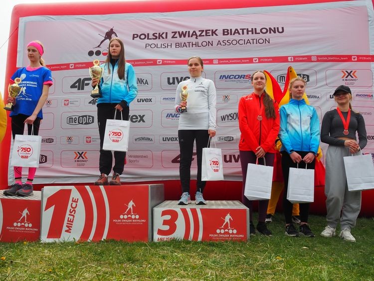 Kolejne sukcesy biathlonistów UKS Strzał Wodzisław, Edyta Zajac