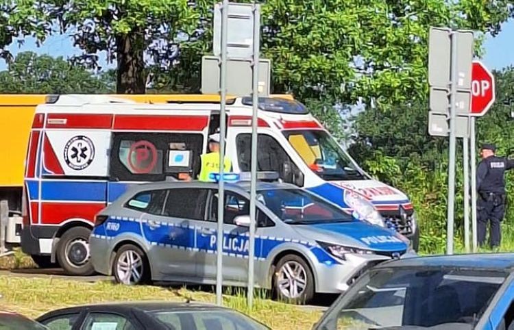 Syrynia. Ciężarówka wjechała w motorower. 63-latek w szpitalu, Wodzisław Śląski i okolice-Informacje drogowe 24H